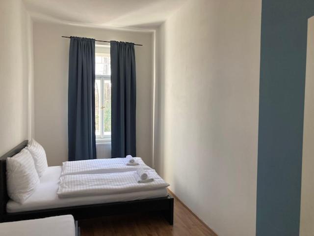 Erbenova Apartments Прага Экстерьер фото